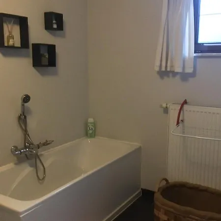 Vakantiewoning - 't Ouwershuys Lejlighed Opoeteren